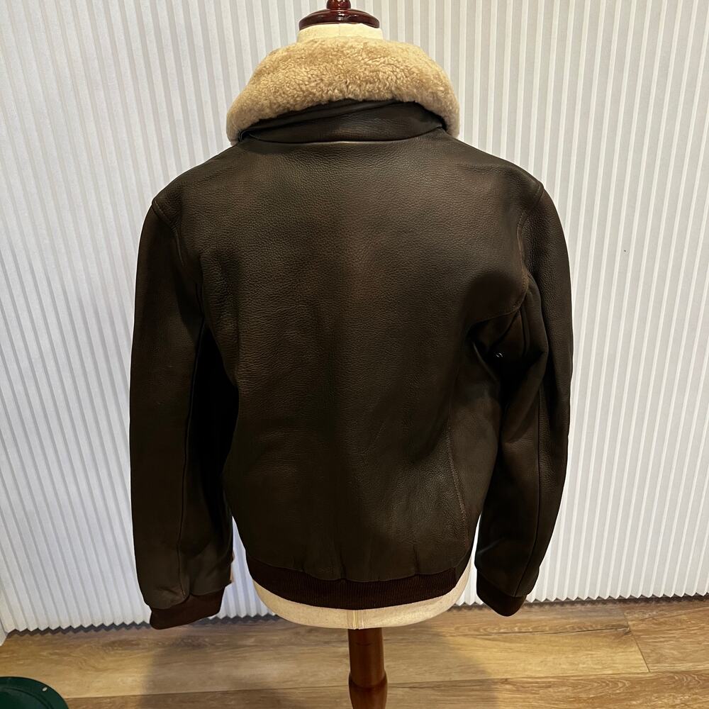 OVERLAND Women's Tracy Leather A-2 Bomber Jacket Size S In Brown/Cream - Picture 5 of 13